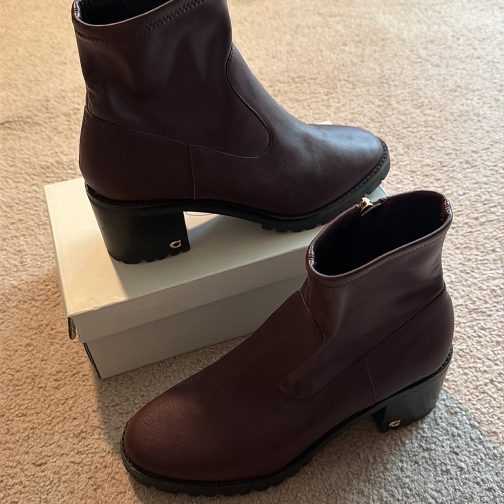 Burgundy Coach boots never worn 9.5 - Picture 4 of 5